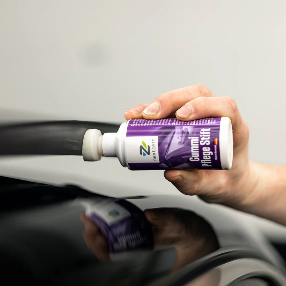 Gummi Pflege Rubber Care Stick (2 Pack) - Image 3