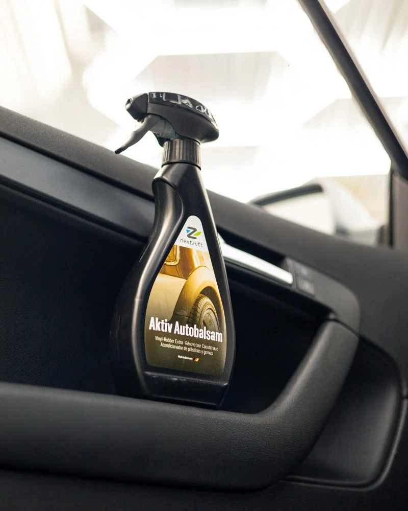 Vinyl-Rubber Extra – Trim & Tire Protectant - Image 6